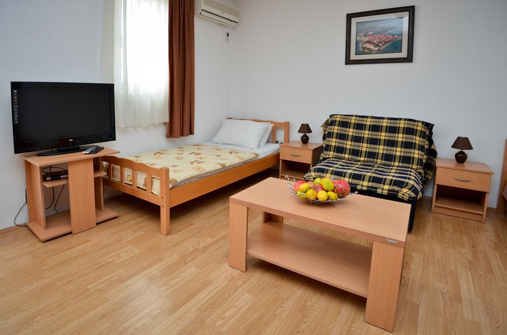 Apartmani Alexandra Budva Værelse billede