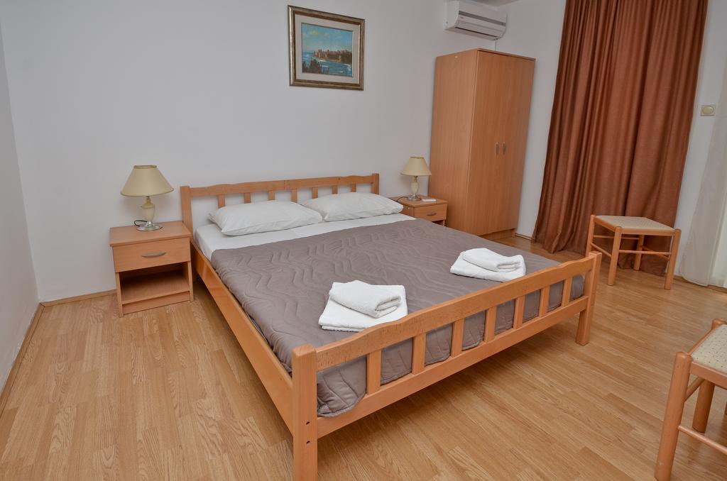 Apartmani Alexandra Budva Værelse billede