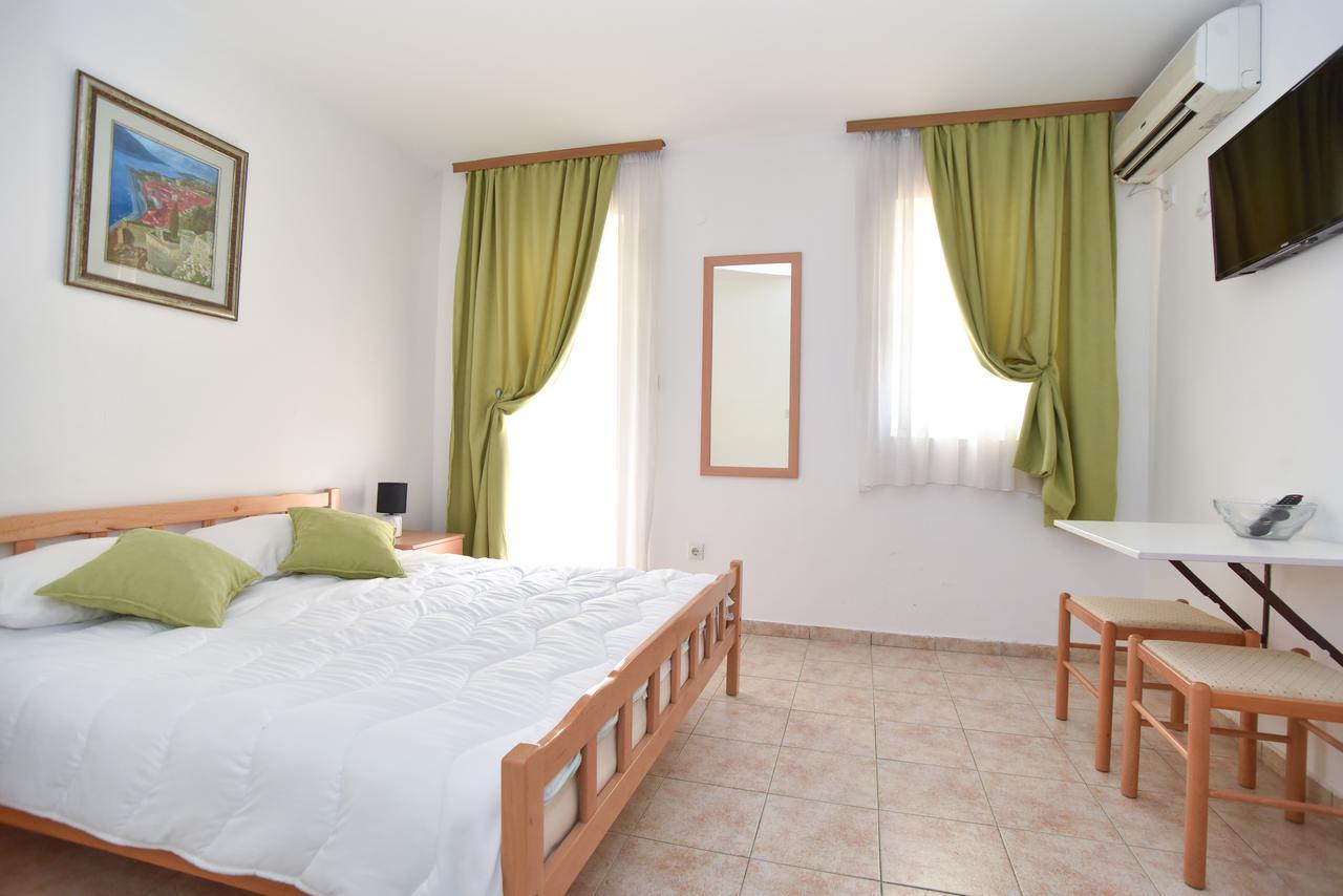 Apartmani Alexandra Budva Eksteriør billede